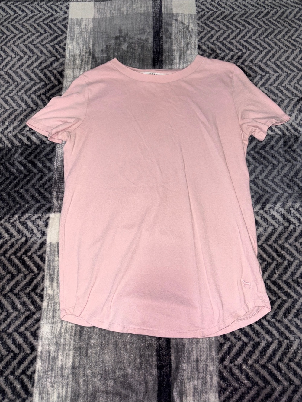 🦋PINK Victoria's Secret Pastel Pink Short Sleeve Crew Tee